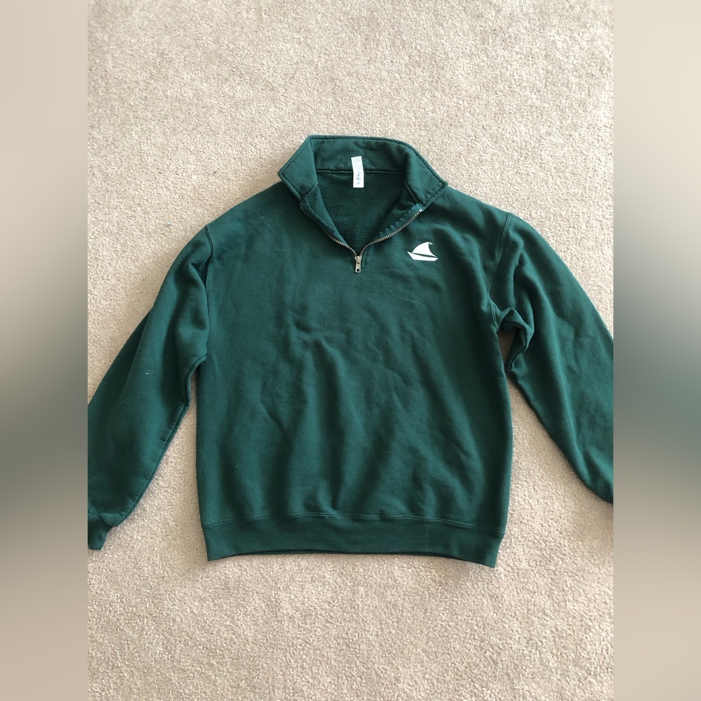 Forest green sailboat quarter zip. Size medium